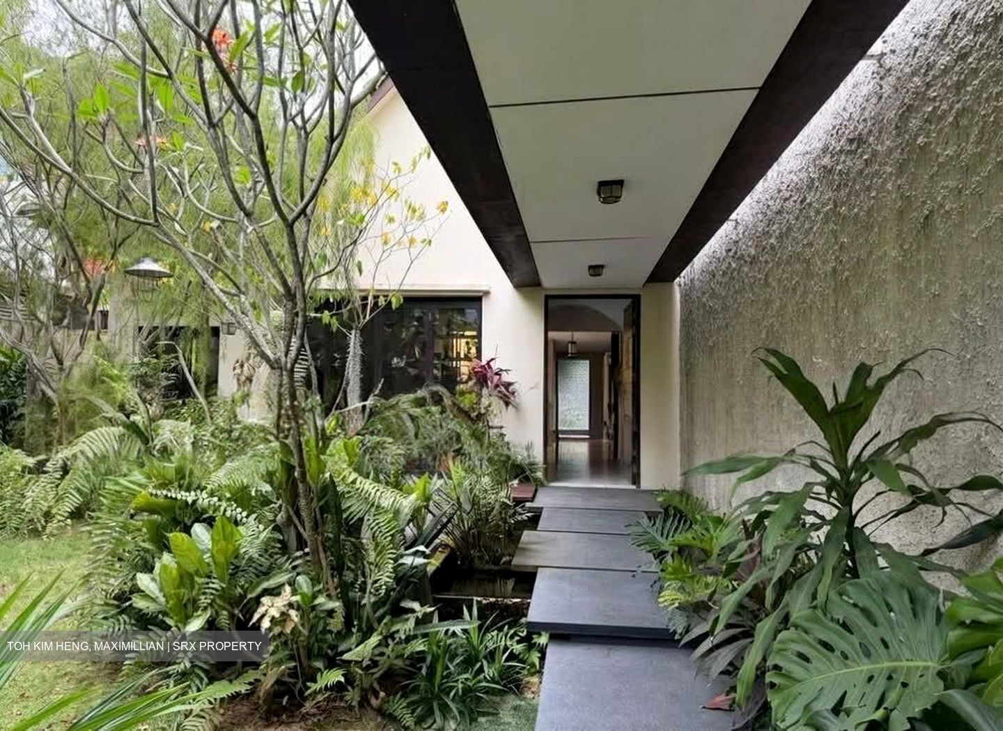Farrer Park Station Road (D8), Terrace #574193761